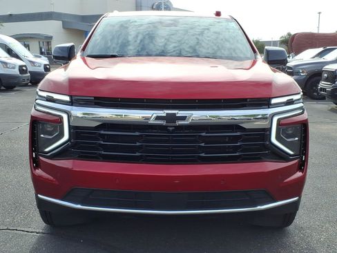 Used 2025 Chevrolet Tahoe LS w/ LPO, Dark Essentials Package RWD image 8