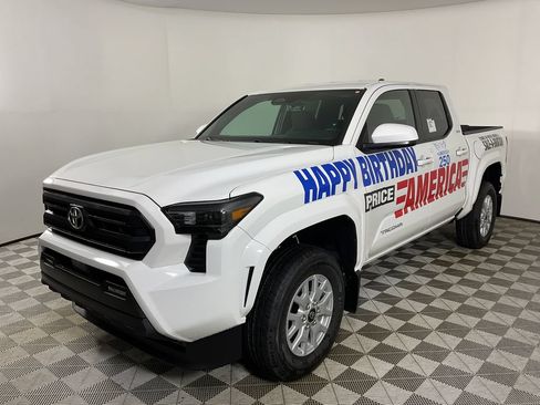 New 2026 Toyota Tacoma SR5 AWD/4WD image 3
