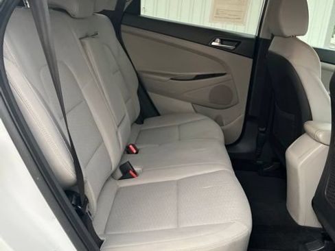Used 2019 Hyundai Tucson SE FWD image 30