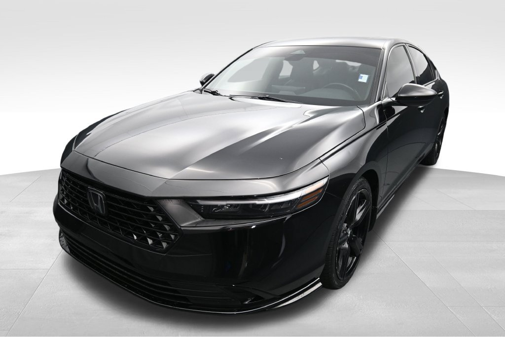 Used 2025 Honda Accord Sport image 10
