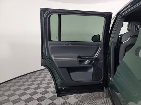 Used 2022 Rivian R1S Launch Edition AWD/4WD image 17