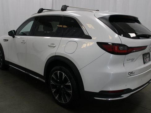 Used 2024 MAZDA CX-90 Plug-In Hybrid w/ Premium Pkg image 8