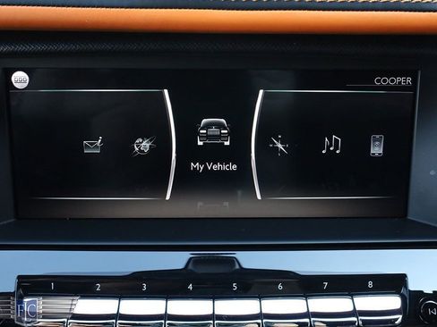 Used 2022 Rolls-Royce Cullinan image 27