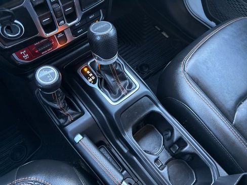 Used 2022 Jeep Gladiator Mojave w/ LED Lighting Group image 22