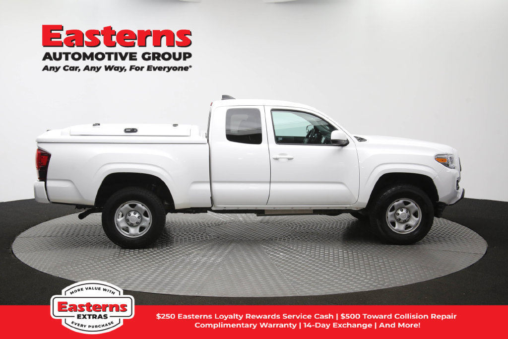 Used 2023 Toyota Tacoma SR RWD image 44