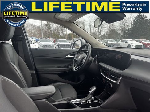 Used 2024 Buick Encore GX Preferred image 37