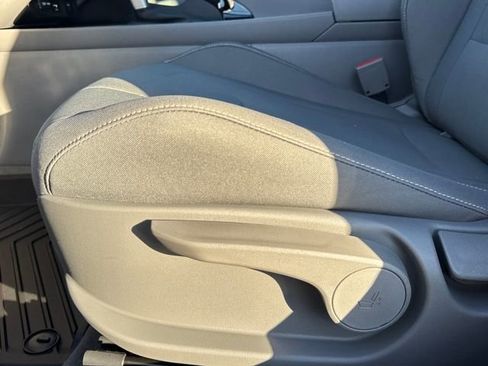 New 2026 Hyundai Elantra SEL Sport image 12