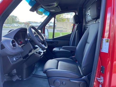 New 2026 Mercedes-Benz Sprinter 144 Cargo image 10