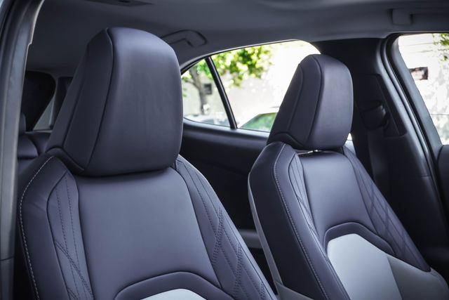 Certified 2025 Lexus UX 300h FWD w/ Accessory Package (Z2) image 26