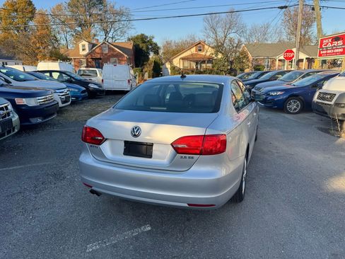 Used 2011 Volkswagen Jetta SE image 37