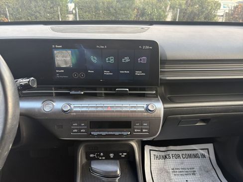 Used 2025 Hyundai Kona SEL image 20