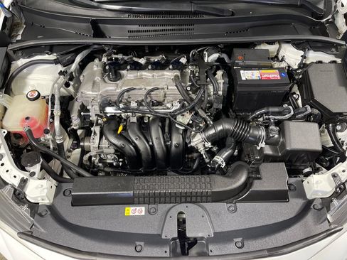Certified 2020 Toyota Corolla LE FWD image 9