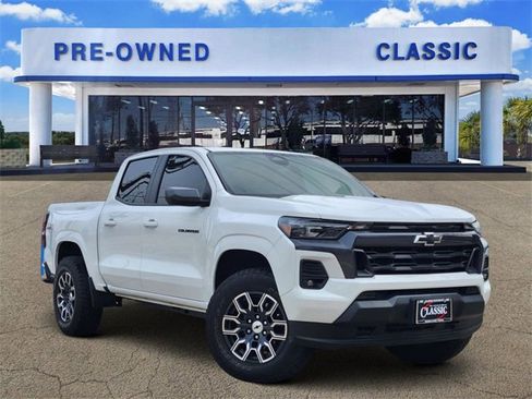 Used 2024 Chevrolet Colorado LT w/ LT Convenience Package III image 1