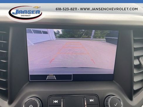 Used 2023 GMC Acadia SLE FWD image 25