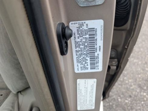 Used 2002 Toyota Camry image 28