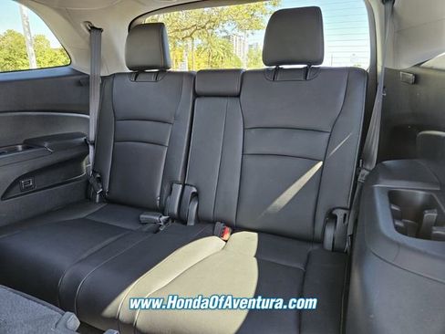Certified 2022 Honda Pilot Special Edition image 9