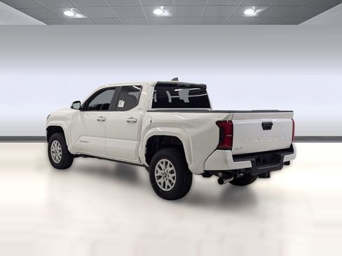 New 2025 Toyota Tacoma SR image 2