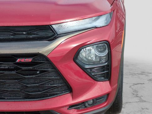 Used 2021 Chevrolet TrailBlazer RS w/ Technology Package image 13