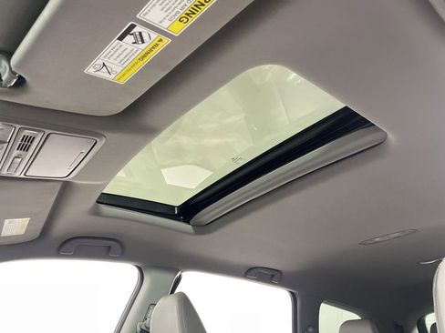 Used 2017 Honda Pilot EX-L image 18