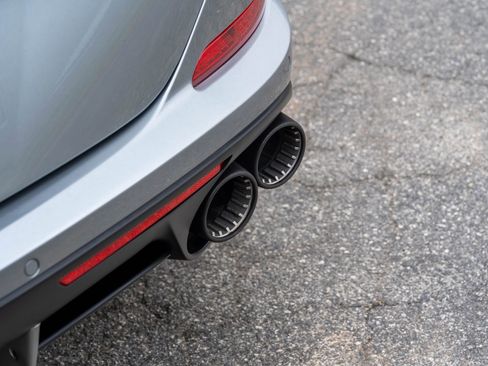 Used 2017 Ferrari California T image 20