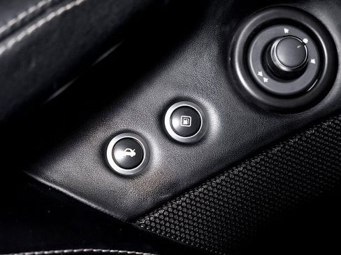 Used 2016 Ferrari California T image 60