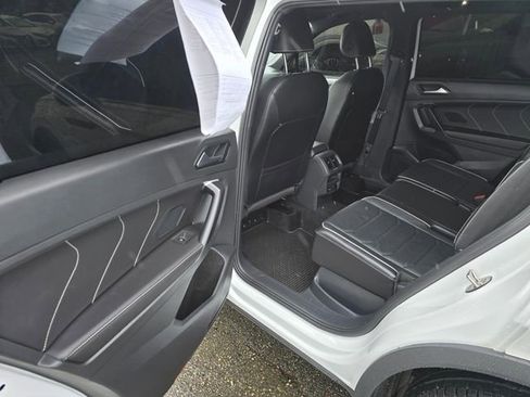 Used 2024 Volkswagen Tiguan SEL R-Line AWD/4WD image 14