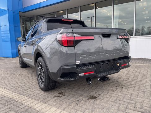 Used 2023 Hyundai Santa Cruz SEL Premium image 3