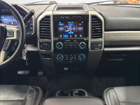 Used 2019 Ford F250 Lariat AWD/4WD image 18