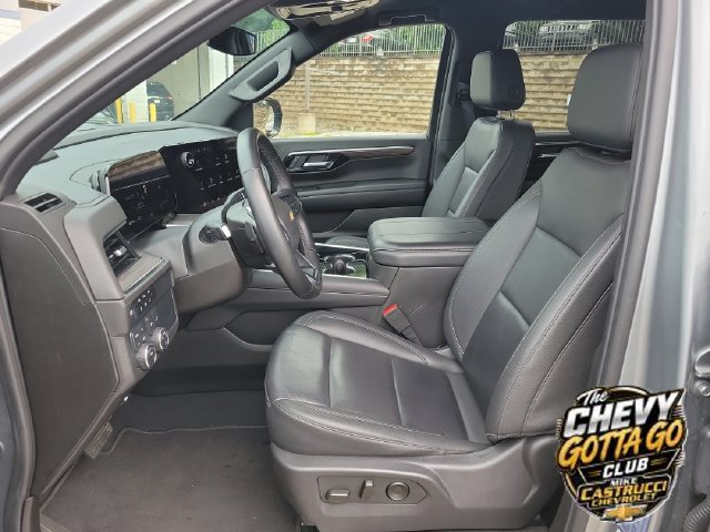 Used 2025 Chevrolet Tahoe LT AWD/4WD image 20