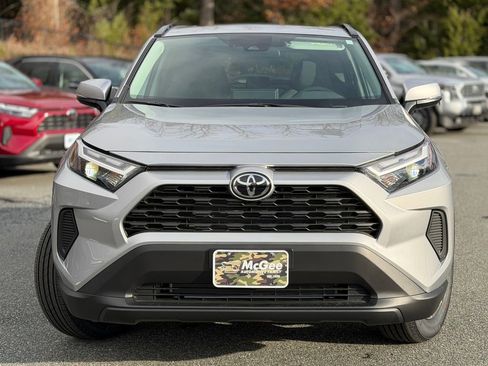 New 2025 Toyota RAV4 XLE w/ Convenience Package image 2