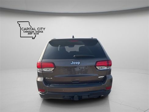 Used 2020 Jeep Grand Cherokee Laredo w/ Quick Order Package 2BN North image 8