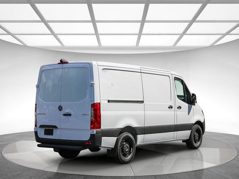 New 2026 Mercedes-Benz Sprinter 2500 image 4