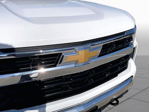 Certified 2025 Chevrolet Silverado 1500 LT w/ Safety Package AWD/4WD image 29