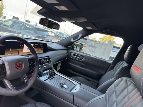 New 2026 Nissan Armada PRO-4X w/ Captain's Chari Seat Package image 26