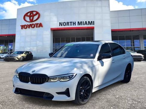 Used 2021 BMW 330i Sedan w/ Premium Package RWD image 2