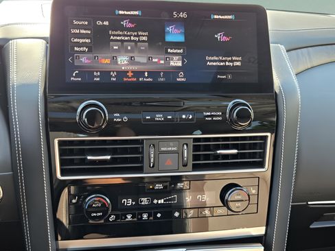 Used 2023 INFINITI QX80 Premium Select w/ Cargo Package AWD/4WD image 18