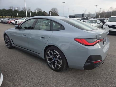 Used 2023 BMW i4 eDrive40 w/ M Sport Package image 7