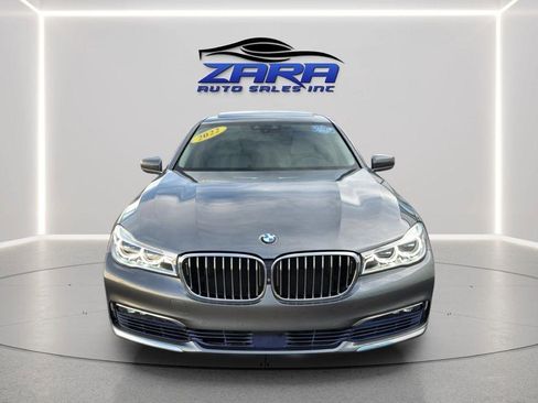 Used 2016 BMW 750i xDrive image 2