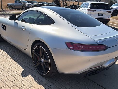 Used 2016 Mercedes-Benz AMG GT S image 10