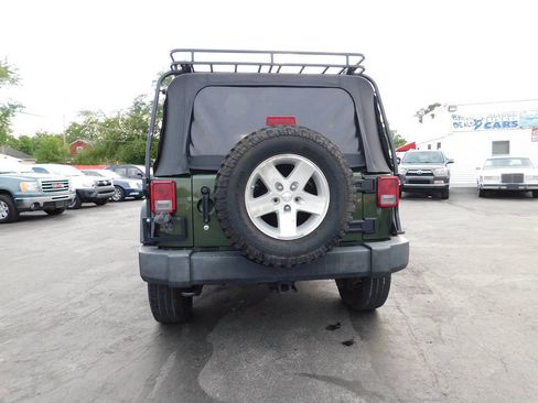 Used 2009 Jeep Wrangler Unlimited Rubicon w/ Trailer Tow Group AWD/4WD image 12