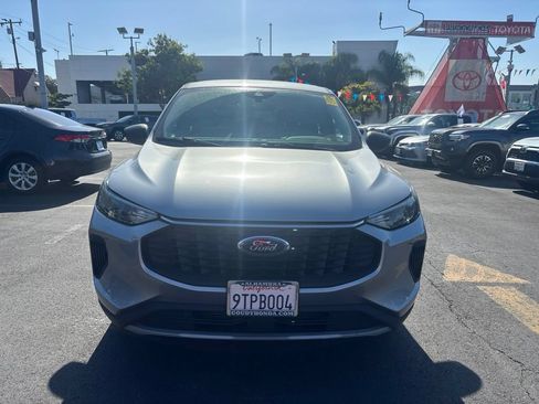Used 2024 Ford Escape Active FWD image 9