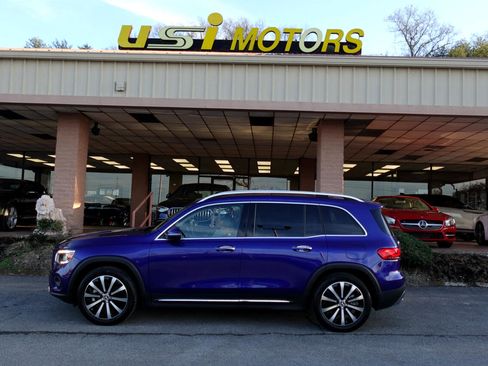 Used 2021 Mercedes-Benz GLB 250 4MATIC w/ Premium Package image 24