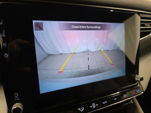 Used 2025 Jeep Wagoneer L 4WD image 20