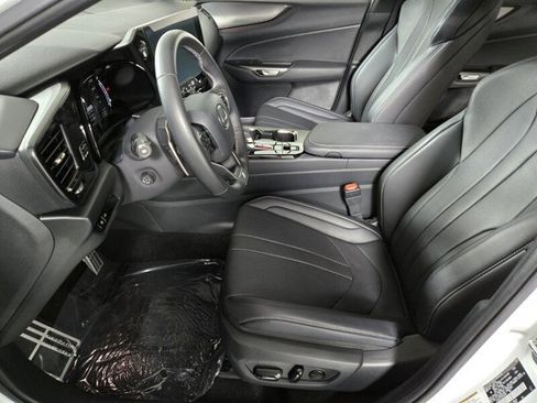Certified 2025 Lexus NX 450h+ F Sport w/ Towing Package (2000 Lbs) image 13