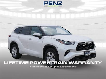 Used 2024 Toyota Highlander LE