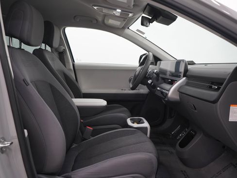 Certified 2024 Hyundai Ioniq 5 SEL AWD/4WD image 11