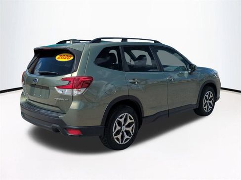 Used 2020 Subaru Forester Premium image 5
