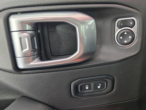 Used 2023 Jeep Wrangler Unlimited Rubicon 392 w/ Trailer Tow Package image 24