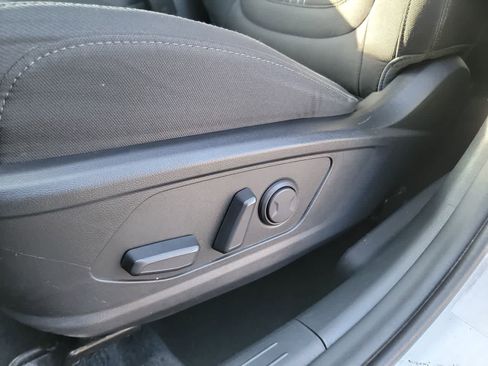 Used 2024 Hyundai Tucson SEL image 12