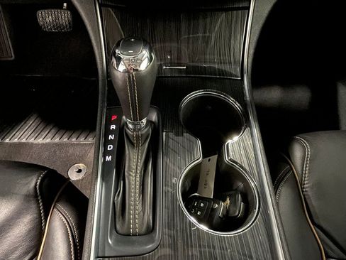 Used 2016 Chevrolet Impala LTZ w/ Enhanced Convenience Package image 31